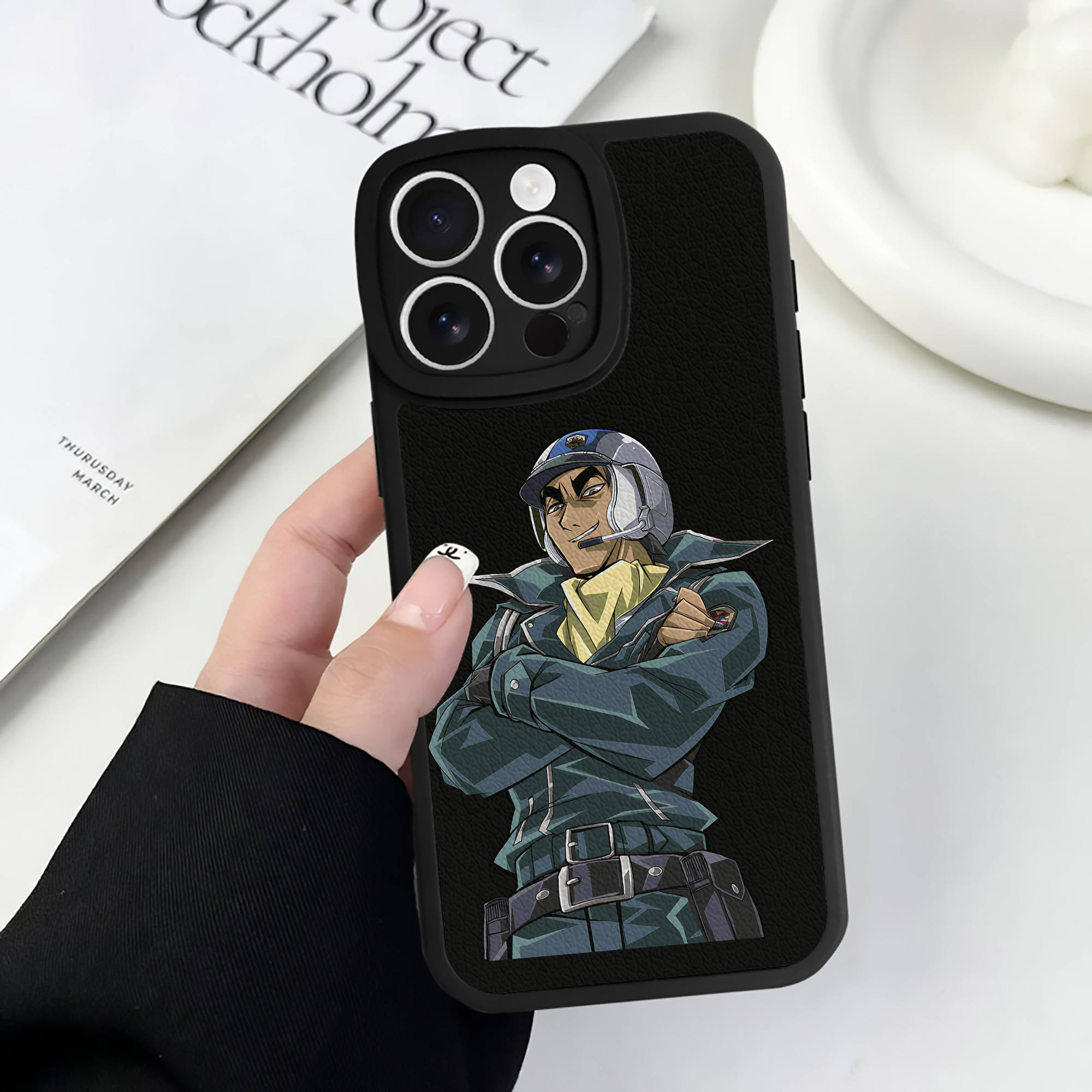 （画像用） 遊☆戯☆王 Yu-Gi-Oh! 【iPhone 16シリーズ対応】シリコンスマホケース（レザー調） 材質：シリコン